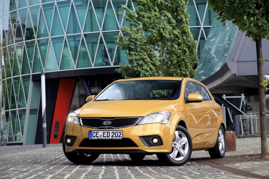  Kia pro_cee&rsquo;d EcoDynamics 2011 года  (фото 130 из 133)